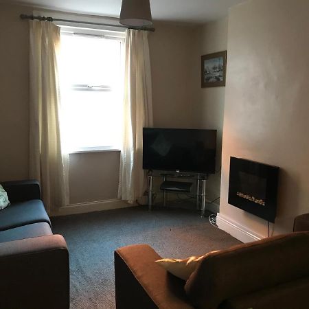 21 Thomas Street Apartment Taunton Bagian luar foto