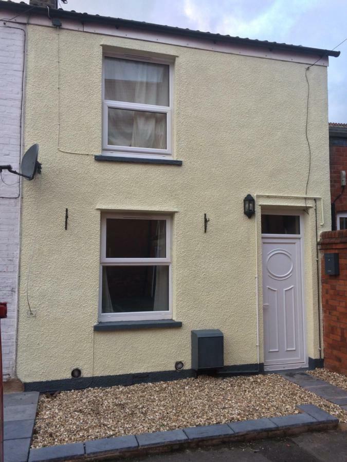 21 Thomas Street Apartment Taunton Bagian luar foto